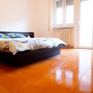 ermete-san-pietro-house.it-romehotels.com/